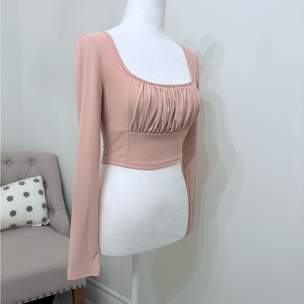Long Sleeve Ruffle Crop Top - Picture 2 of 4